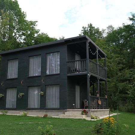 Casa De Pe Un Deal-Provita De Sus-Prahova Luaran gambar