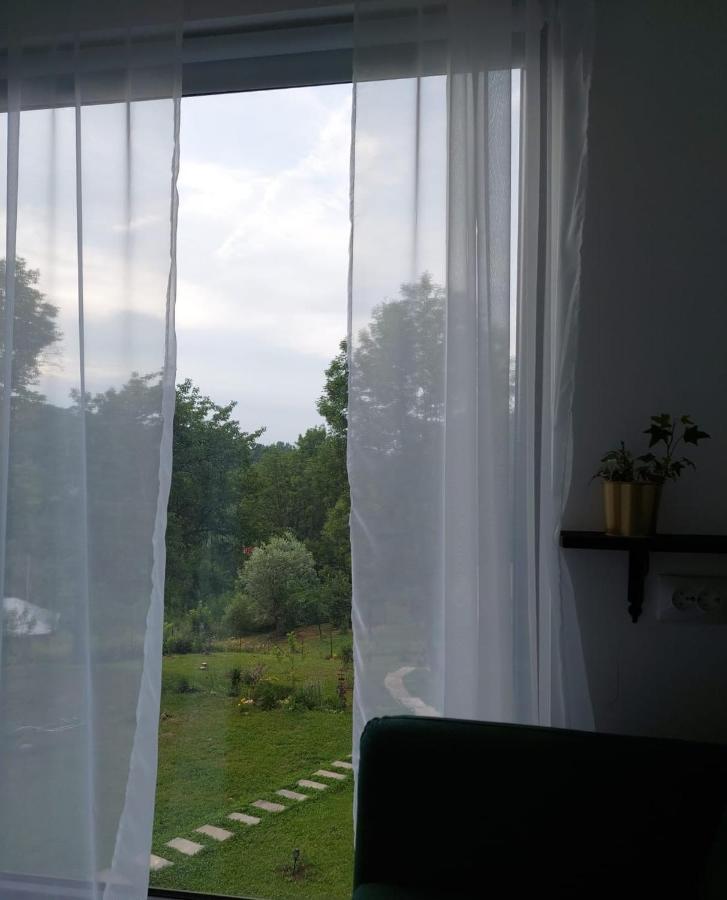 Casa De Pe Un Deal-Provita De Sus-Prahova Luaran gambar