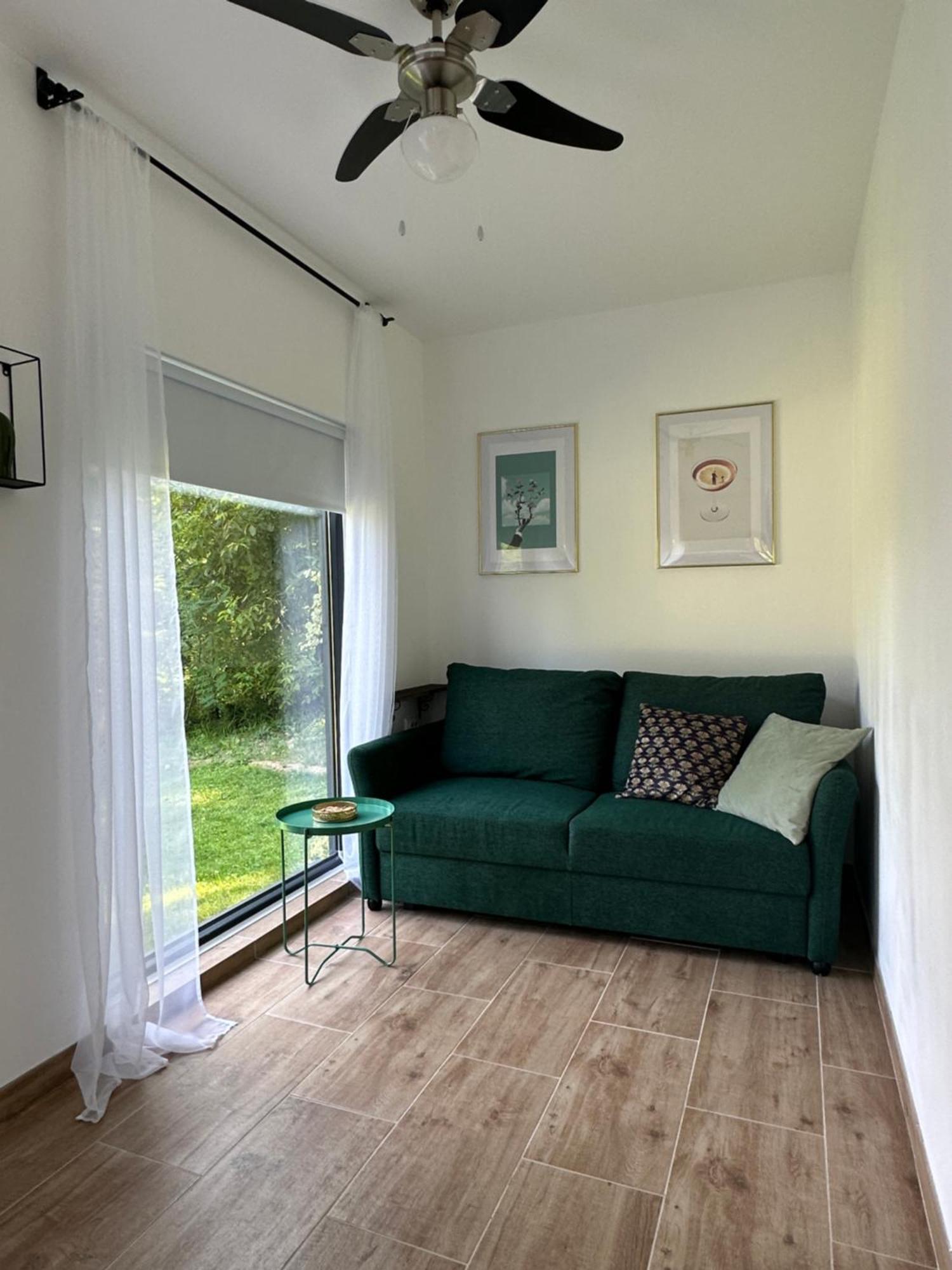 Casa De Pe Un Deal-Provita De Sus-Prahova Luaran gambar