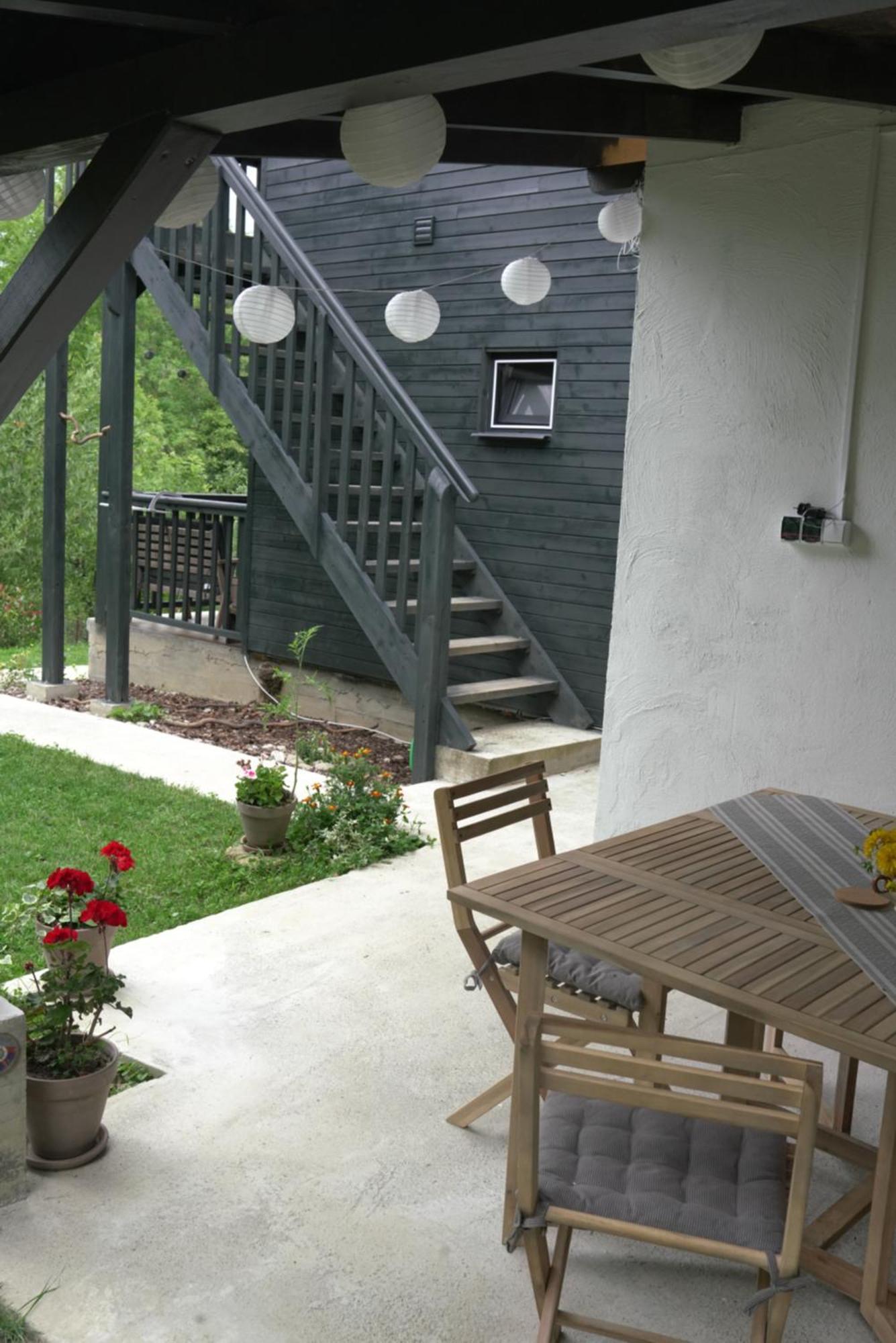Casa De Pe Un Deal-Provita De Sus-Prahova Luaran gambar
