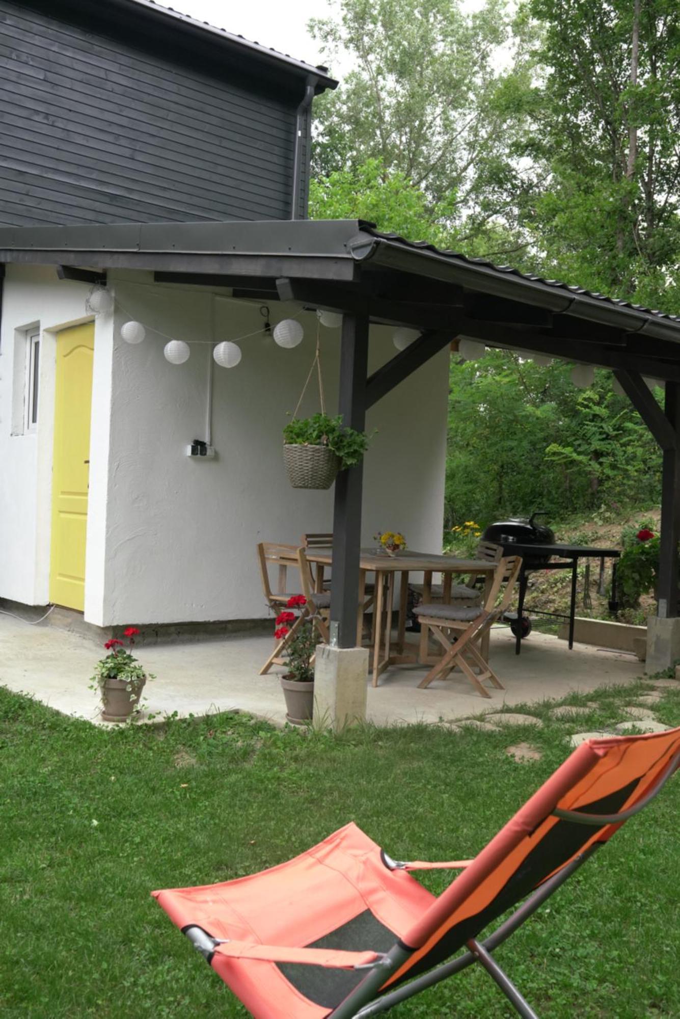 Casa De Pe Un Deal-Provita De Sus-Prahova Luaran gambar