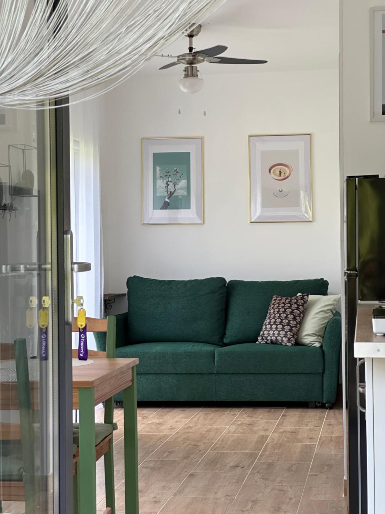 Casa De Pe Un Deal-Provita De Sus-Prahova Luaran gambar